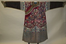Qing Dynasty dragon robe